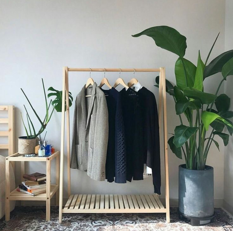 Clothes Rack One Shelf - خشب طبيعي - أنتيكا للأثاث